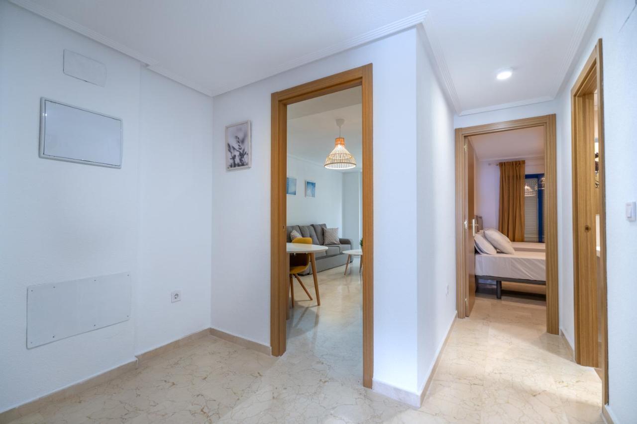Marq Castillo Habitaciones Alicante Bagian luar foto