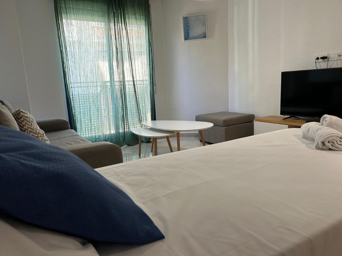 Marq Castillo Habitaciones Alicante Bagian luar foto
